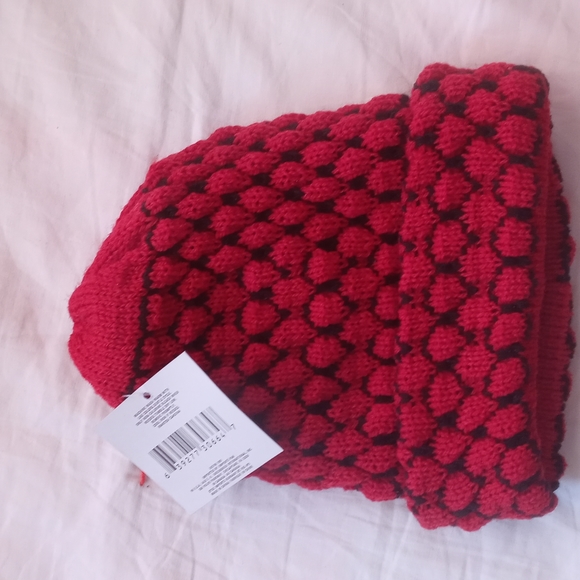 Knit Hat - Picture 2 of 4